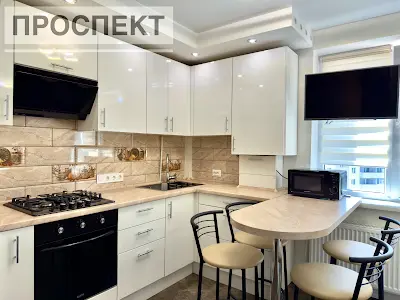 квартира за адресою Михайла Лушпи просп., 5 к21/1