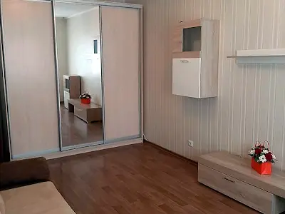 квартира за адресою Григорія Ващенка вул., 7