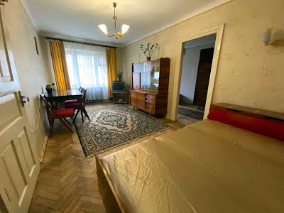 квартира за адресою Каховська вул., 35