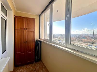 квартира за адресою Лазурна вул., 5 к10
