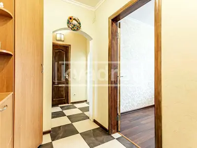квартира по адресу Драгоманова ул., 1Г