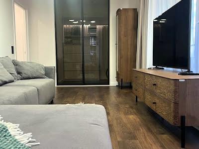 квартира по адресу Черновола просп., 16ж