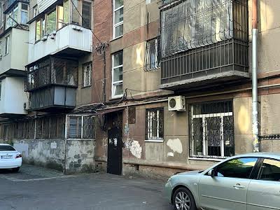 квартира за адресою Сегедська вул., 15