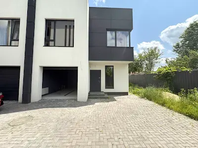 будинок за адресою провулок Каштанова, 1/4