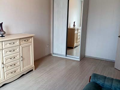квартира за адресою Одеса, Поїзна вул., 21