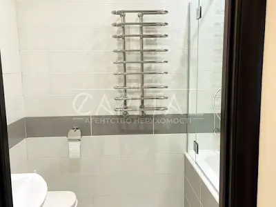 квартира за адресою Регенераторна вул., 4