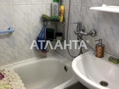 квартира за адресою Ільфа та Петрова вул., 27