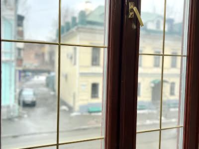 квартира по адресу Межигорская ул., 22
