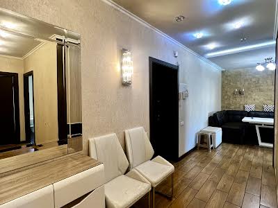 квартира за адресою Чорновола вул., 29