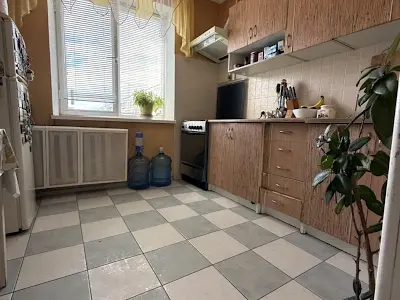квартира за адресою Озерна вул., 14