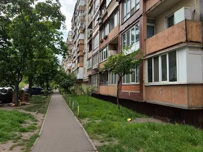 квартира за адресою Богатирська вул., 2