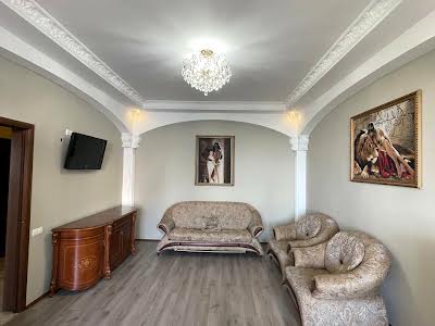 квартира по адресу Литературная ул., 12а