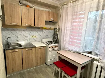 квартира за адресою Полкова вул., 57в