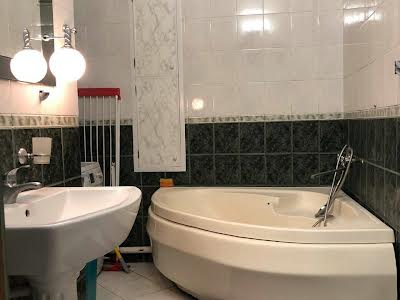 будинок за адресою Дніпровська вул., 44