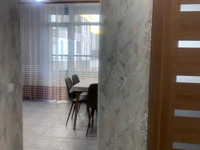 квартира за адресою Кадецький гай, 10