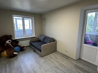 квартира за адресою Алана Шепарда вул. (Суворова), 7