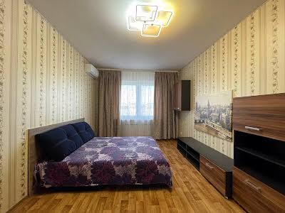 квартира за адресою Урлівська вул., 20