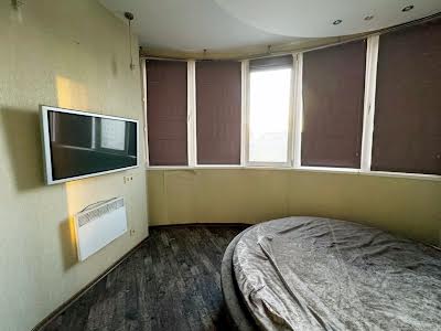 квартира по адресу Владимира Ивасюка просп. (Героїв Сталінграду), 4