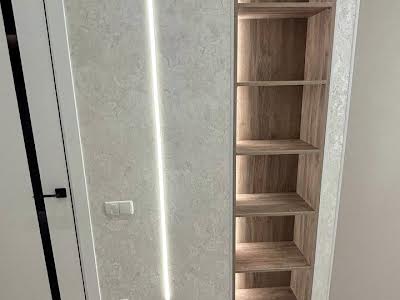 квартира за адресою Краснова вул., 1-А
