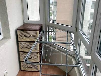 квартира за адресою Авіаконструктора Ігоря Сікорського вул. (Танкова), 4Б