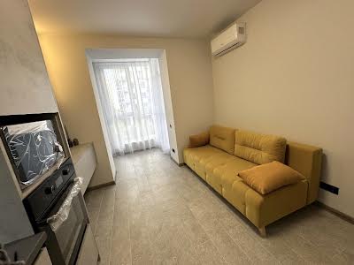 квартира по адресу Сімейна ул., 4