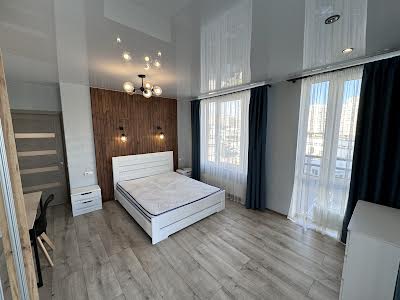 квартира за адресою Дніпровська набережна вул., 16-Г