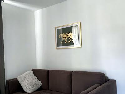 квартира за адресою Джерельна вул., 89