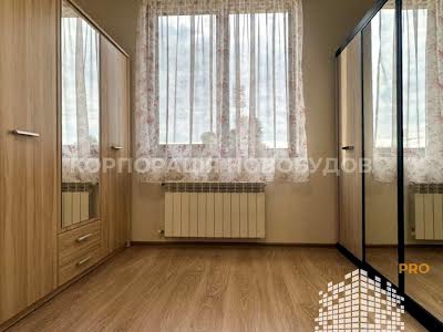 квартира за адресою Митна вул., 70