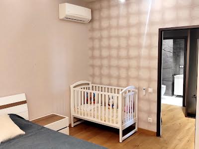 квартира за адресою Педагогічна вул., 23