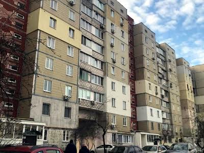 квартира за адресою Київ, Ревуцького вул., 35