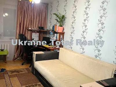 квартира за адресою Райдужна вул., 22