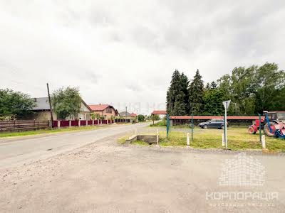 комерційна за адресою с. Тарнівці, Сторожниця, 158