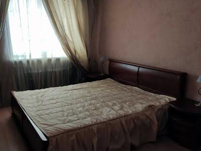 квартира по адресу Тополёвая ул., 14