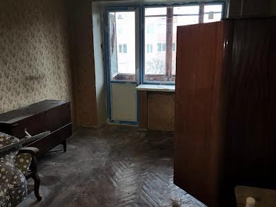 квартира за адресою Білоруська вул., 10/18