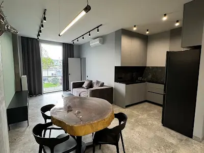 квартира за адресою Богдана Хмельницького вул., 207