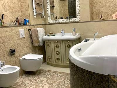 квартира за адресою Степана Бандери вул. (Шмідта), 15