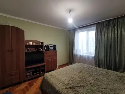 квартира за адресою Весніна вул., 1