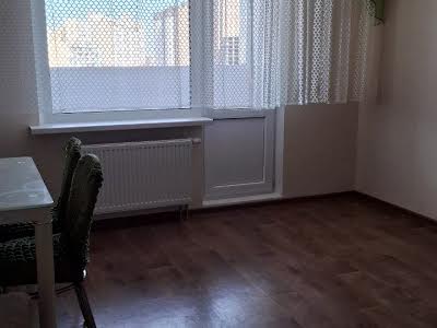 квартира за адресою Коноплянська вул., 22а