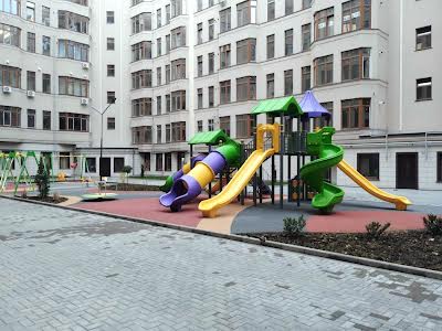 квартира по адресу Дача Ковалевского ул., 1