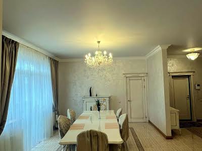 квартира за адресою Євгена Коновальця вул. (Щорса), 32Г