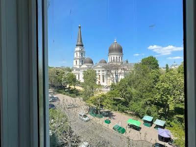 квартира за адресою Соборна пл., 1