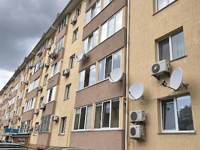 квартира по адресу Леси Украинки ул., 11