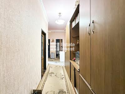 квартира за адресою Роганська вул., 89
