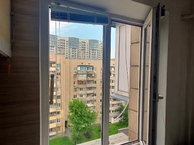 квартира за адресою Деміївська вул., 37