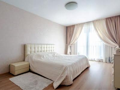 квартира за адресою Лесі Українки вул., 19