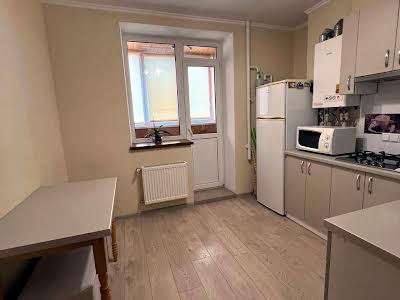 квартира по адресу Південна, 7