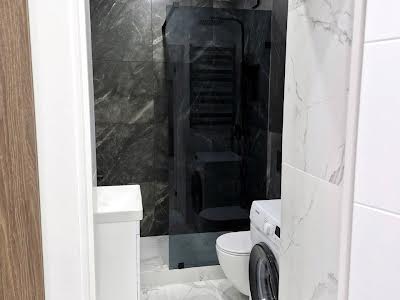 квартира по адресу Героев Небесной Сотни просп., 16/10