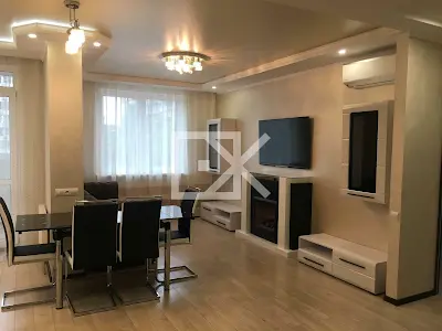 квартира за адресою Тбіліський пров., 1