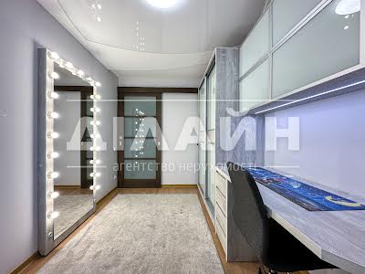 квартира за адресою Бородинська вул., 14