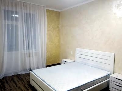 квартира за адресою Академіка Сахарова вул., 3а
